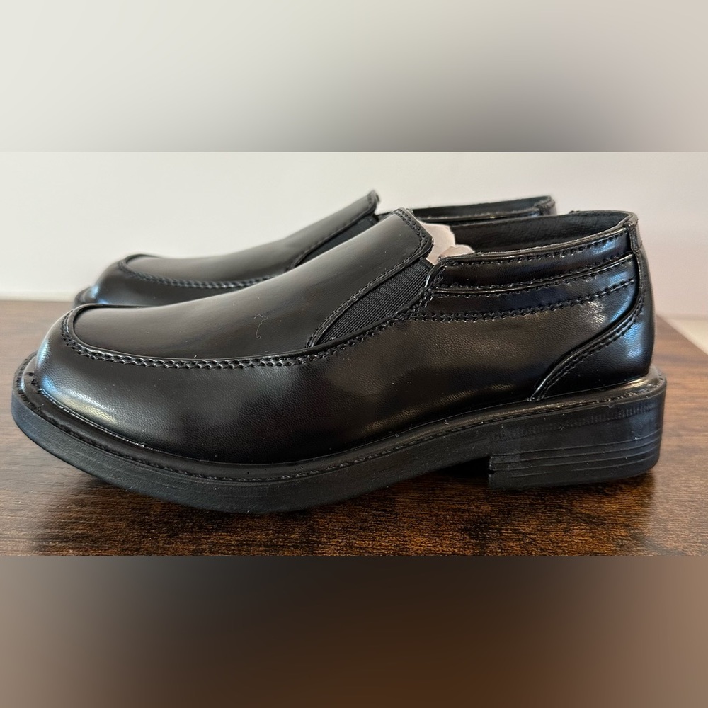 Deer Stags Little Boys Brian Black HTEC Slip On Dress Shoes NWT Size 13